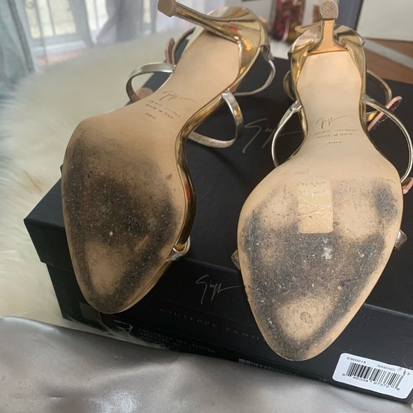 ‼️SOLD‼️Giuseppe Zanotti Metallic Three-Strap Sandal - Picture 3 of 6